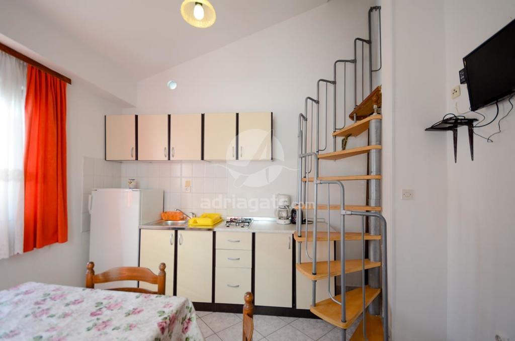Apartments Mira Veleniki Стая снимка